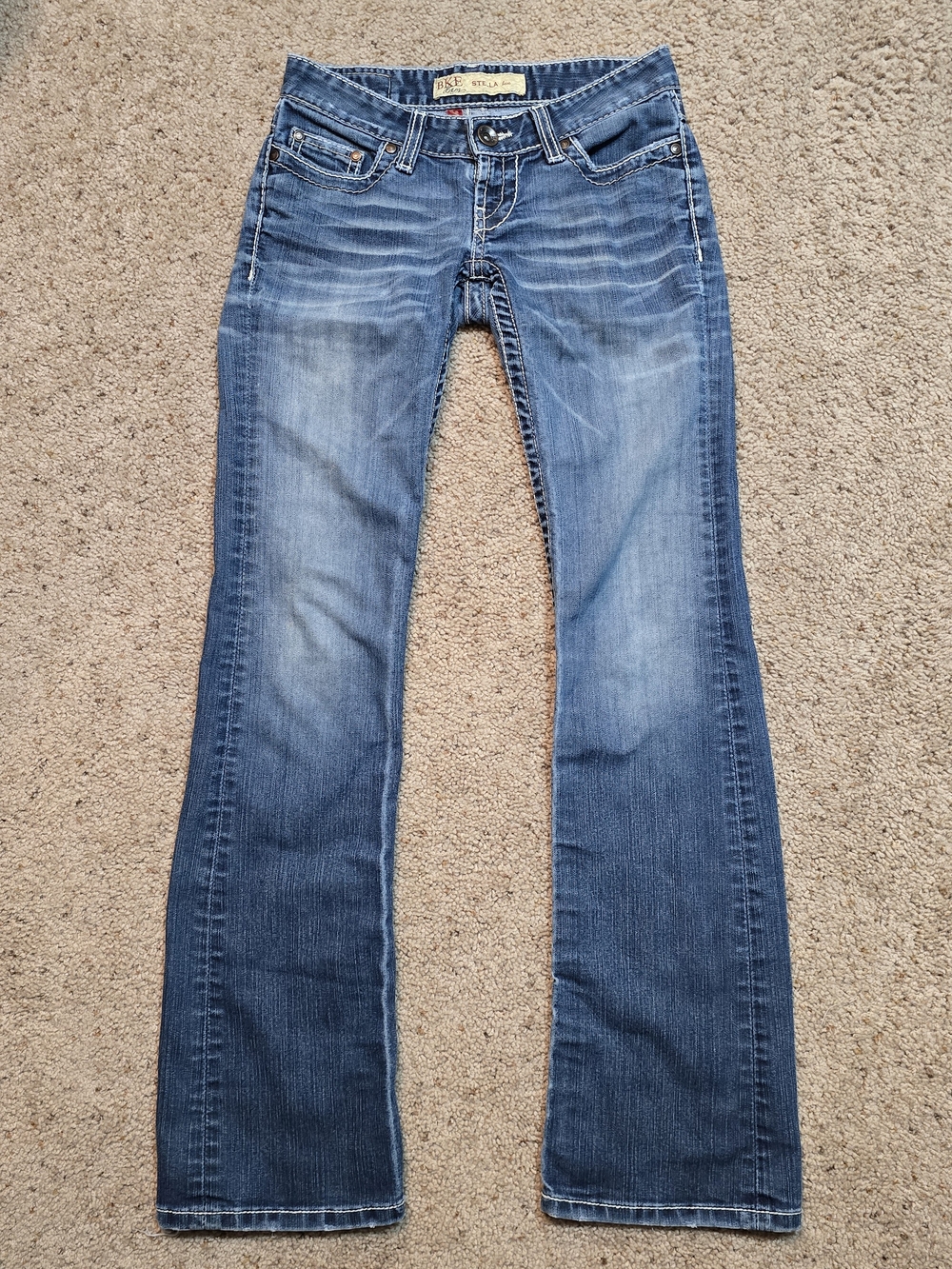 ✨ VTG Y2K Low-Rise BKE Stella Bootcut Jeans ✨ 24